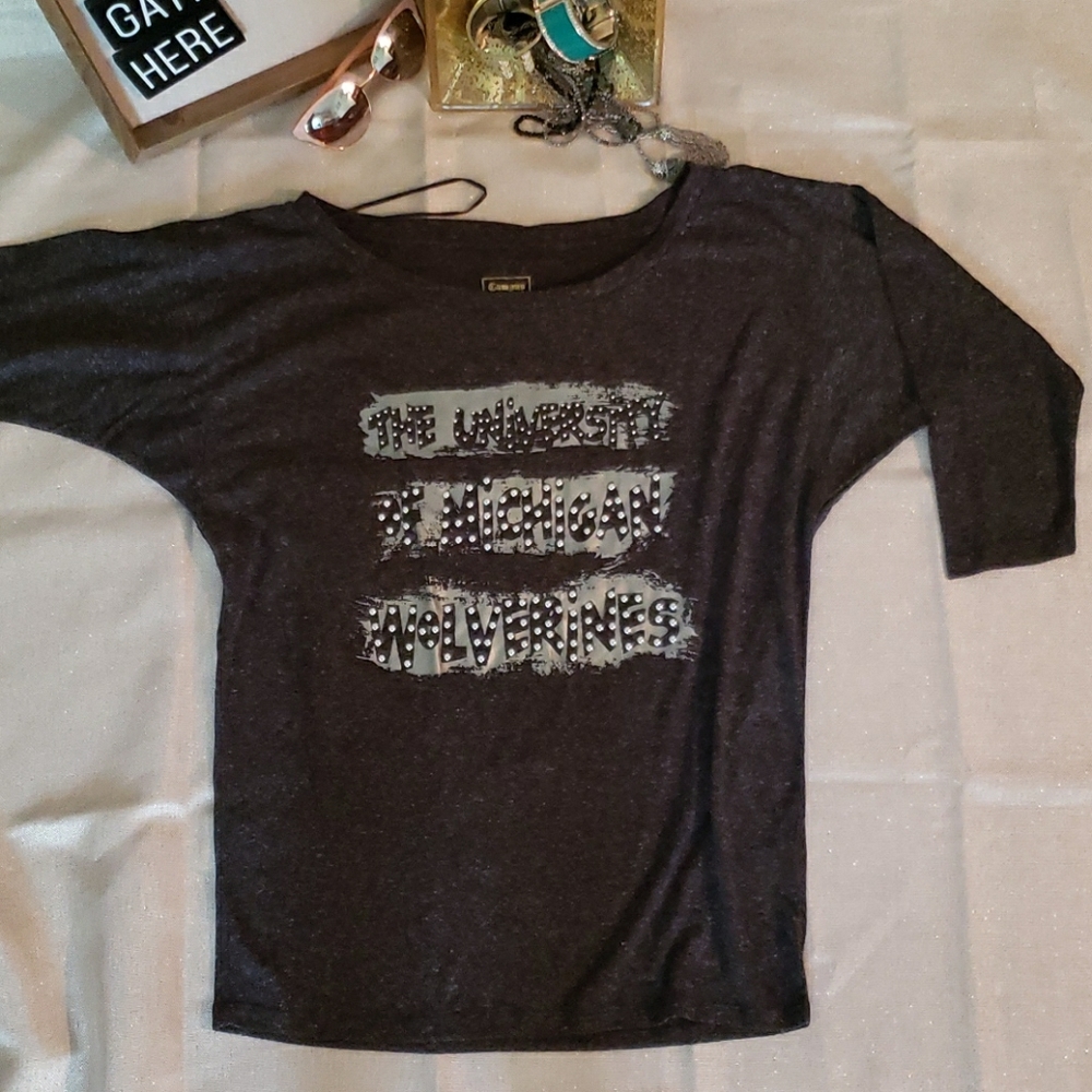 NWOT Embellished U of M 3/4 Sleeve Shirt